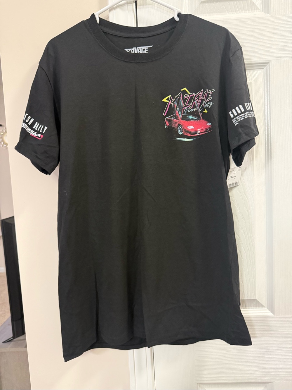 Savage Crew Miami Vice Car Graphic Tee Size L